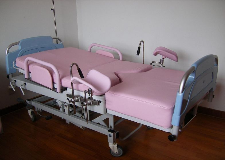ISO multifuncional do CE da cadeira Gynecological hidráulica do exame da obstetrícia
